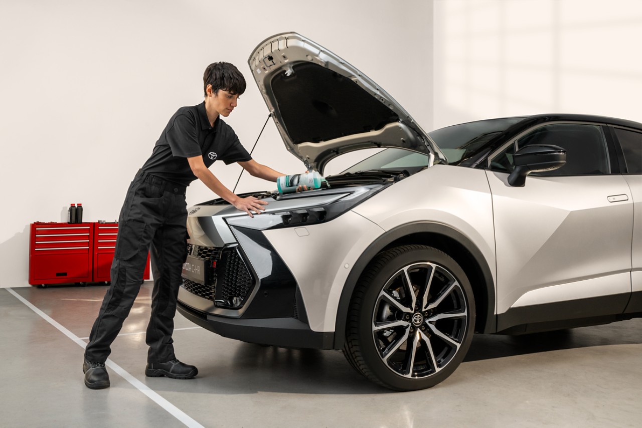 Toyota Hybrid Service | Toyota Cyprus